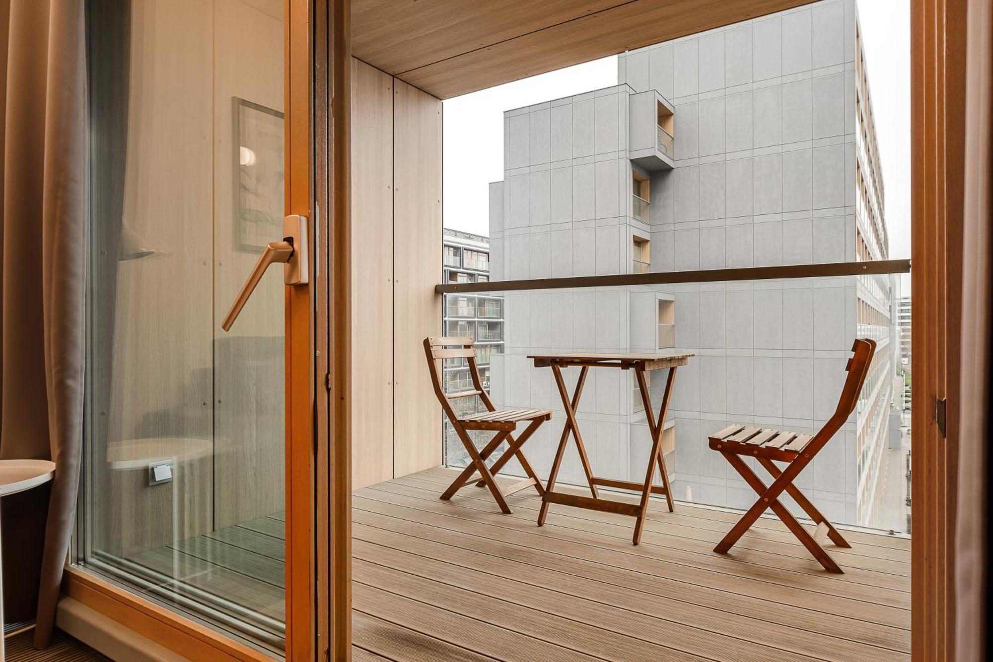 19 Dzielnica Kolejowa P&O Serviced Apartments Warsaw Exterior photo