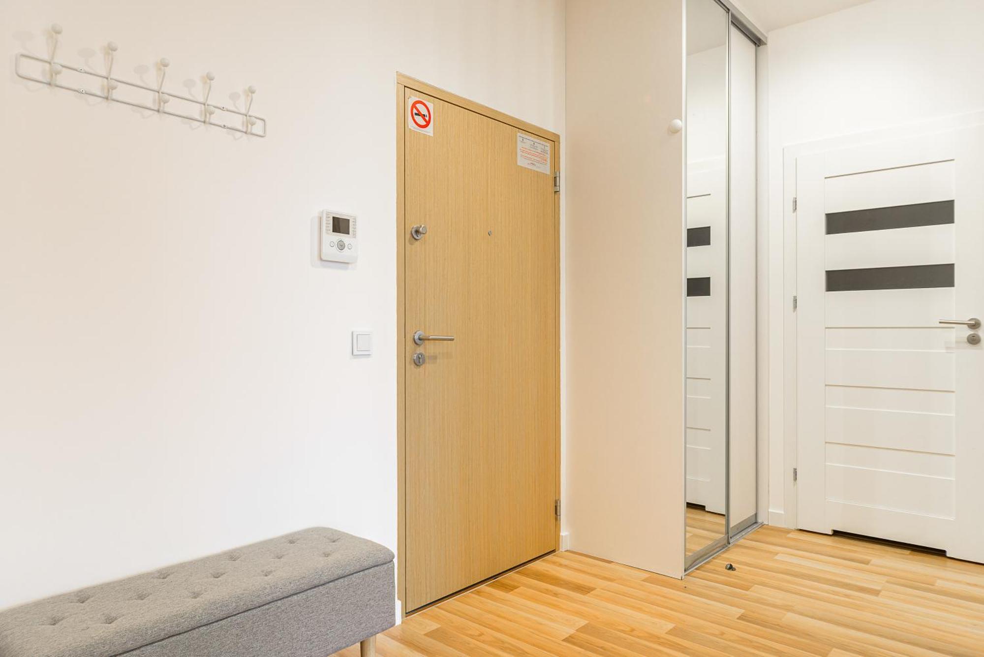 19 Dzielnica Kolejowa P&O Serviced Apartments Warsaw Exterior photo
